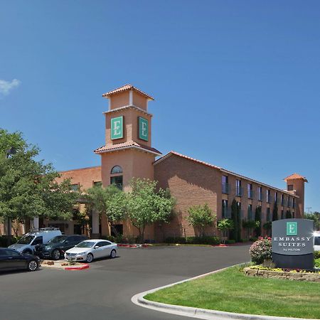 Embassy Suites Lubbock Exterior foto